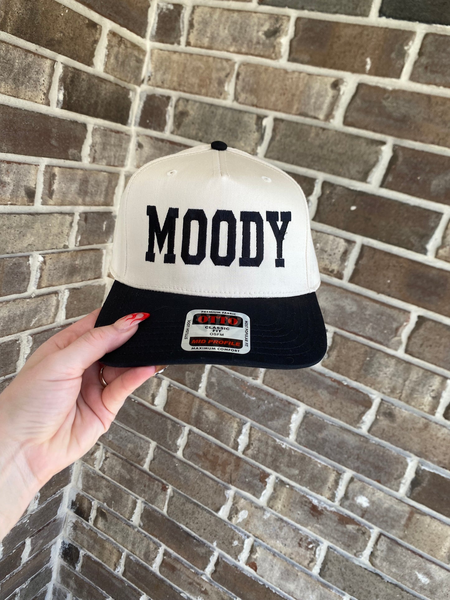 Moody SnapBack